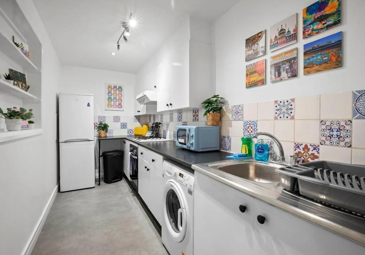 Hampton Hideaway By My Getaways Daire Brighton